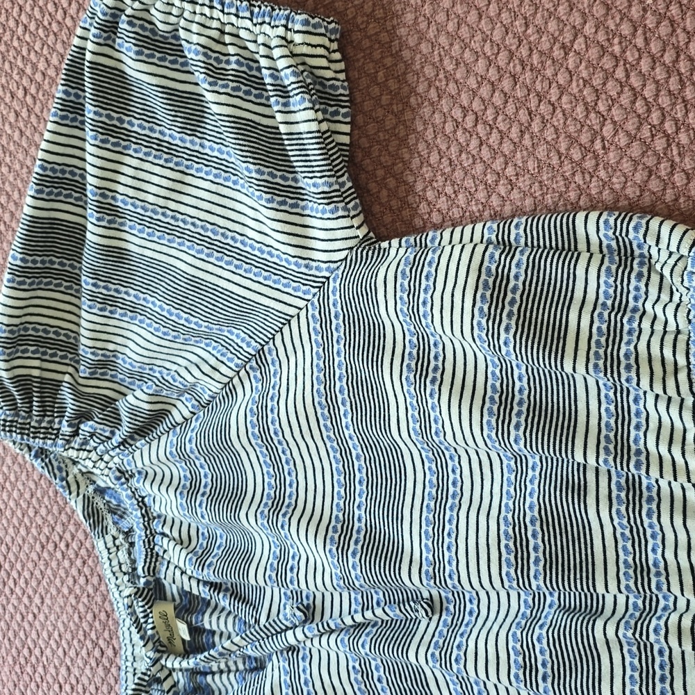 Madewell Gray Puff Sleeve Crop Blouse - Picture 6 of 13